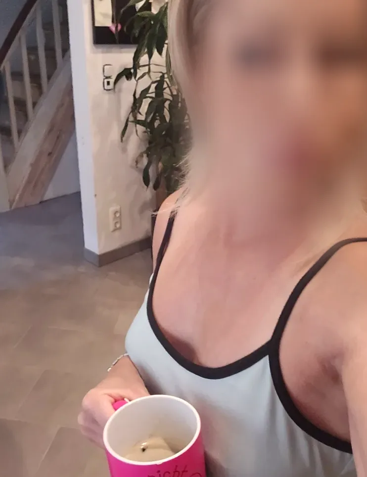 Ekaterina, 36
