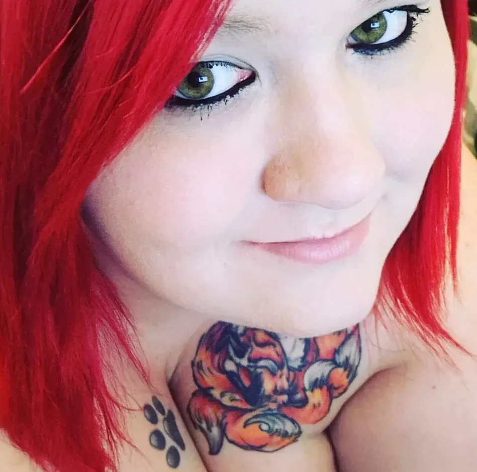 Fatima, 32