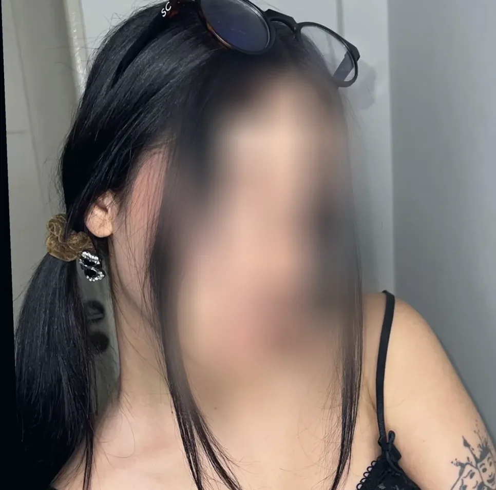 Suvi, 22